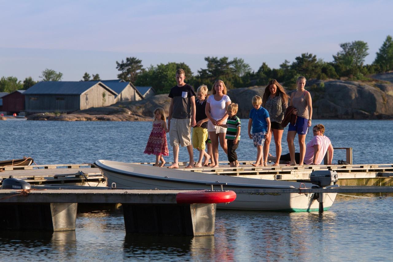 Karingsund Resort Camping Eckero Buitenkant foto